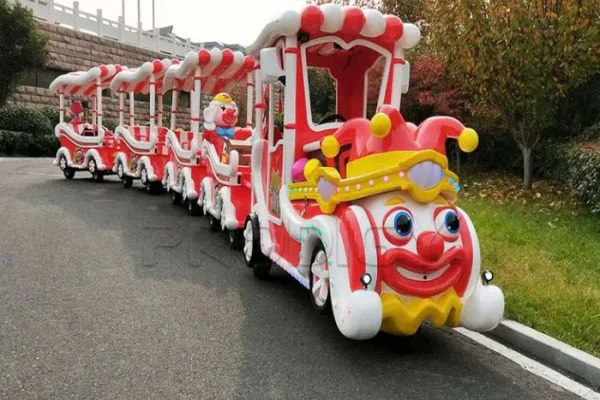 Clown-Trackless-Train-Supplier Tren sin vías con forma de payaso de 16 plazas en venta