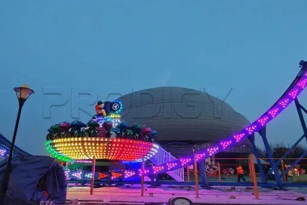 Mega-Disk’O-Ride-for-Sale Mega Disk'O Ride da 22 posti in vendita