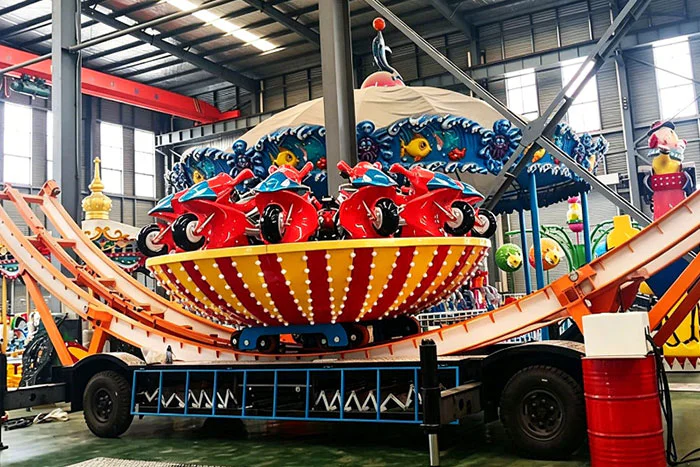 Trailer Mounted Flying UFO Ride
