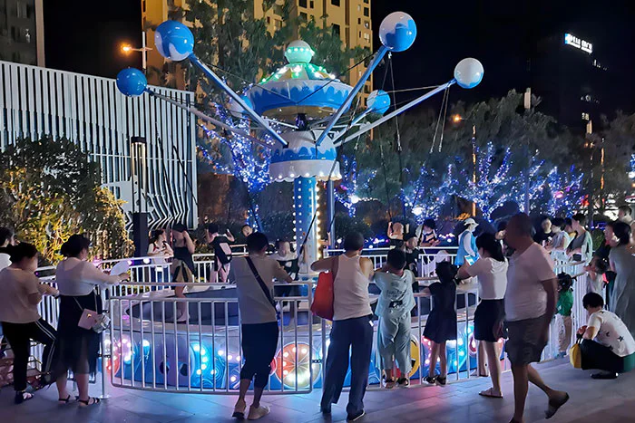 lollipop rotating bungee rides manufacturer