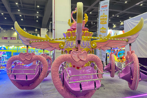 Love themed Music Flying Chair Amusement Equipment Love themed Music Flying Chair Amusement Equipment